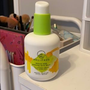 HoliFrog Shasta AHA Wash